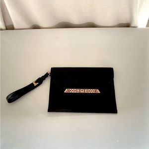 Stella & Dot Envelope wristlet with Rose Gold Hardware.